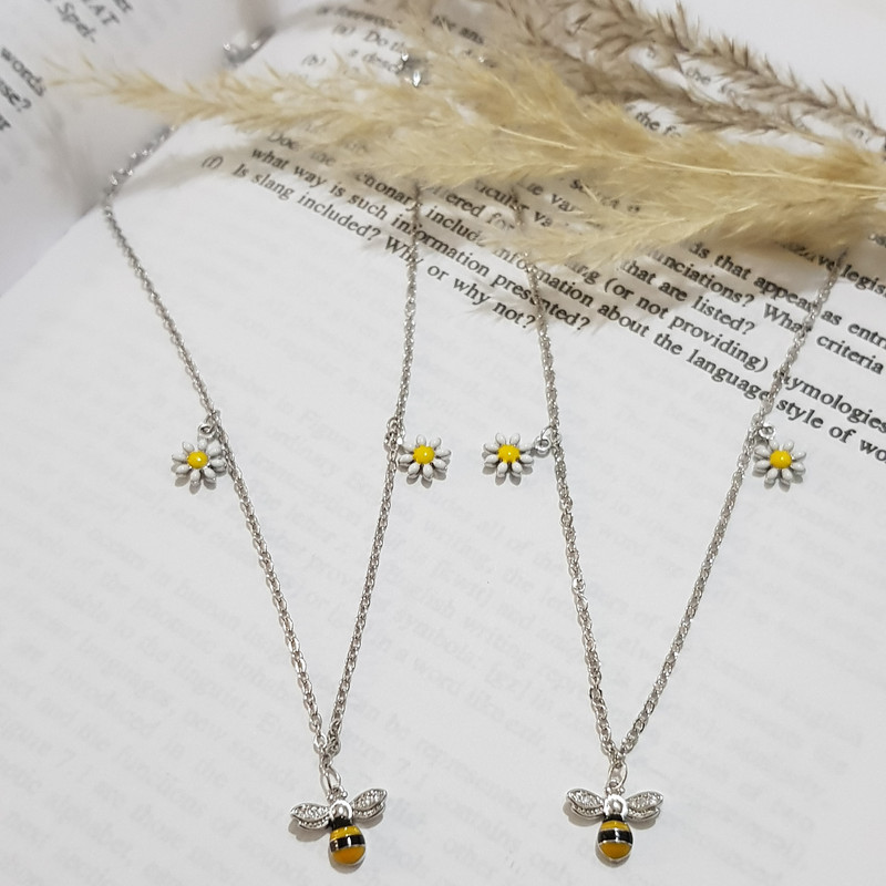 پابند زنانه وای اس ایکس مدل زنبور عسل و بابونه 3364