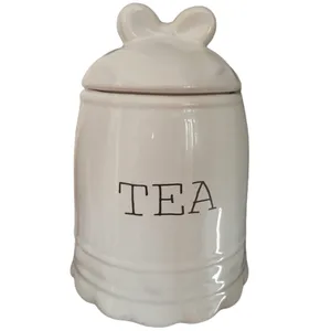 بانکه مدل در پاپیون Tea