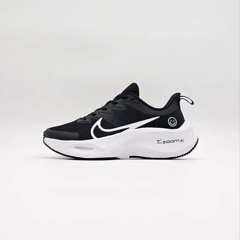 کفش پیاده روی مدل AIR ZOOM