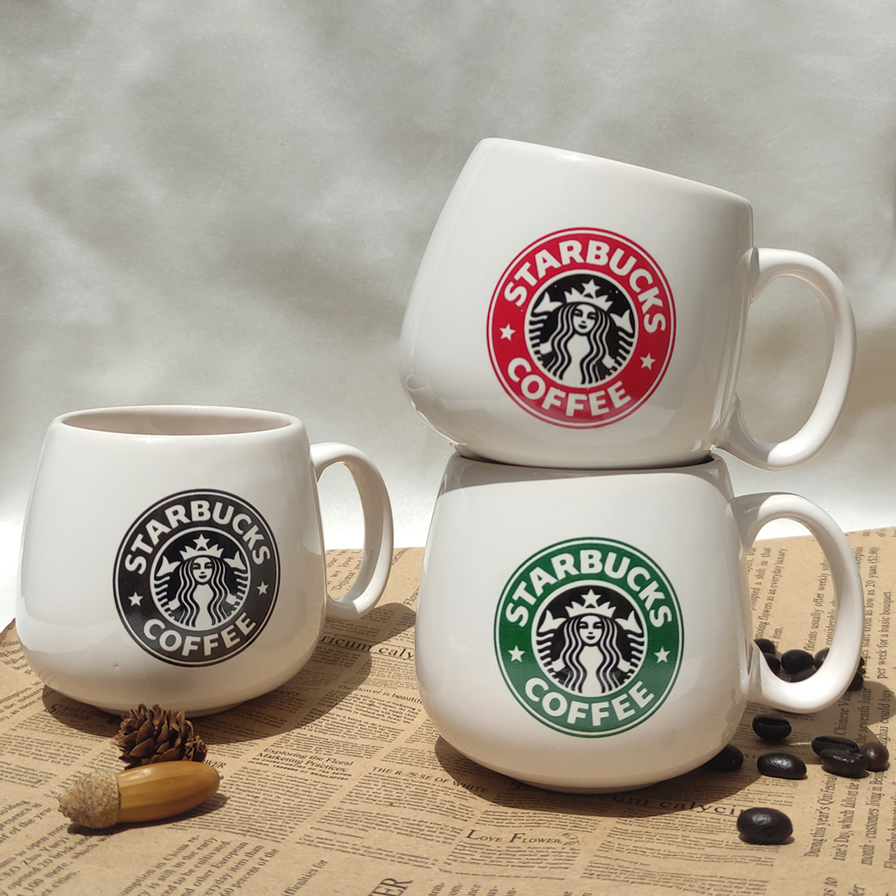 لیوان طرح استارباکس