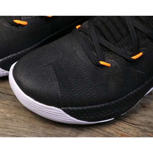 کفش راحتی زنانه آندر آرمور مدل Curry 6 کد 372800