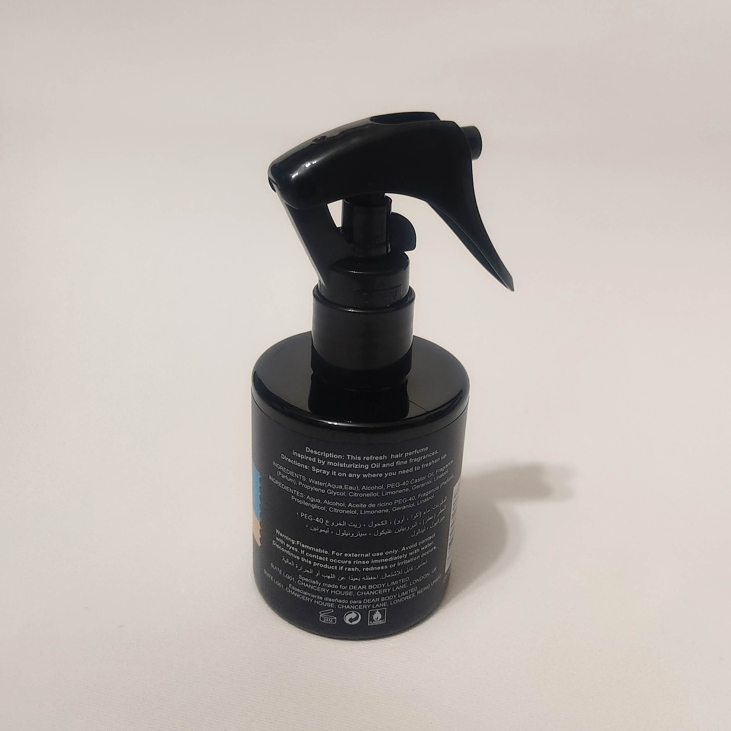 اسپری خوشبوکننده مو دیر بادی مدل aqua fantasy حجم 100 میلی لیتر اسپری خوشبوکننده مو دیر بادی مدل aqua fantasy حجم 100 میلی لیتر