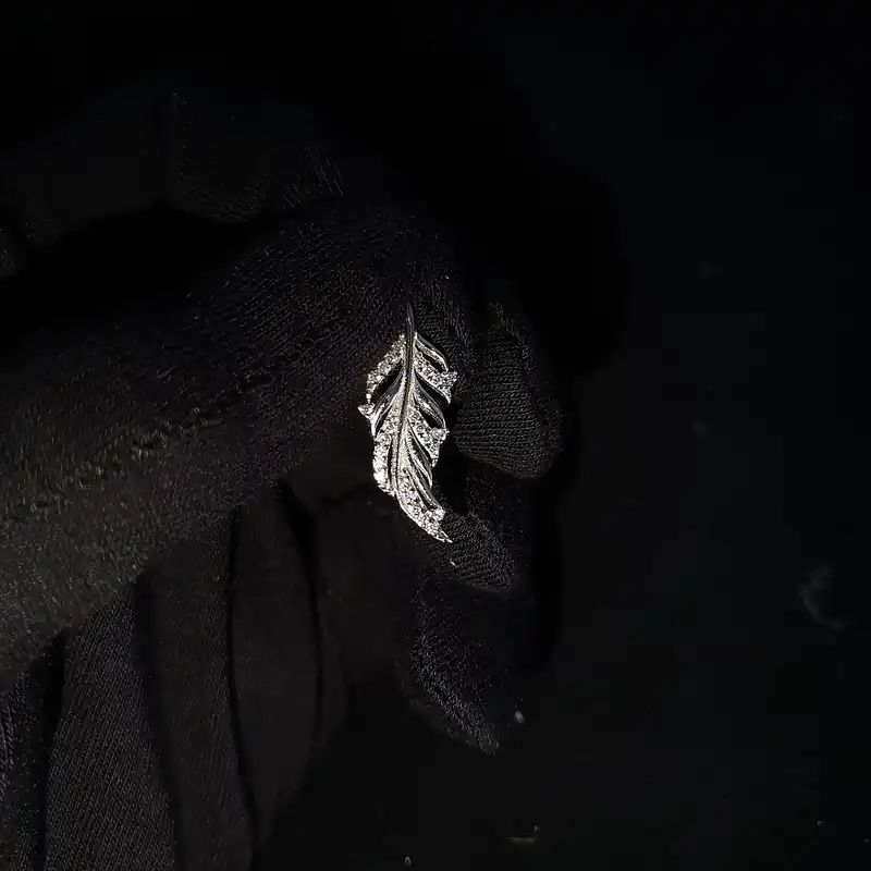 نیم ست نقره زنانه جی تی ای مدل گلبرگ