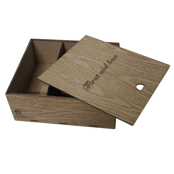 جعبه کمک‌های اولیه مدل آی ان جی