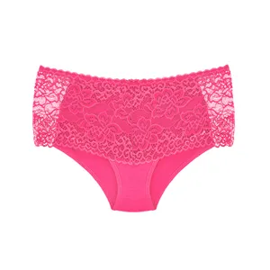 شورت زنانه مدل نخی اسلیپ جلو گیپور