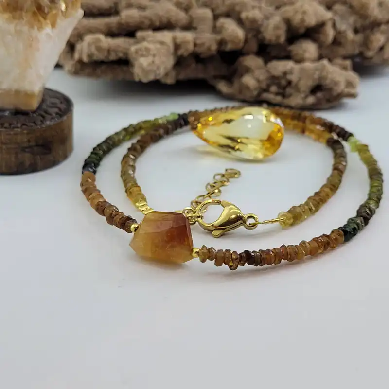 گردنبند زنانه مدل سنگ زیرکن جواهری و سیترین کد 937