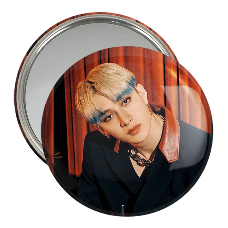 آینه جیبی خندالو مدل بنگ چان گروه استری کیدز Stary Kids  کد 16913