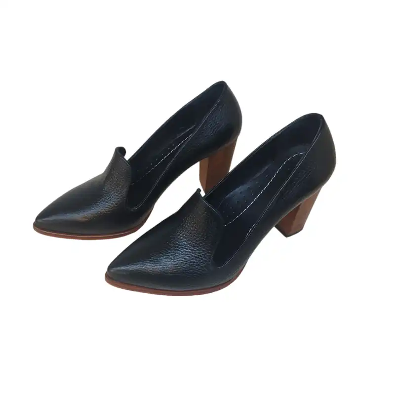 کفش زنانه مدل فــلوتر چرم طبیعی رنگ مشکی