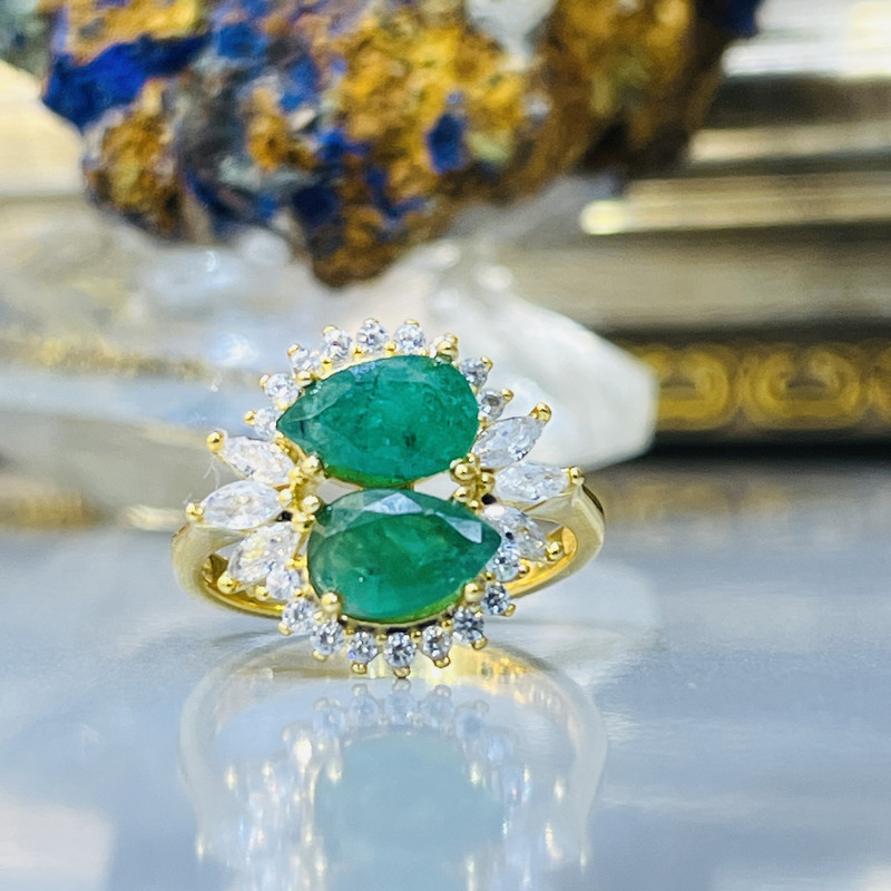 انگشتر نقره زنانه مدل زمرد زامبیایی