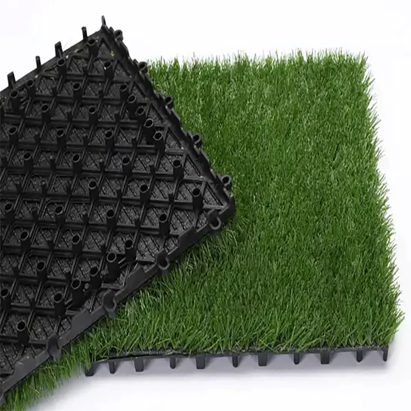 عکس شماره 5 : کفپوش مدل تایل چمن مصنوعی نسترن سایز 30x30 سانتی متر بسته 11 عددی