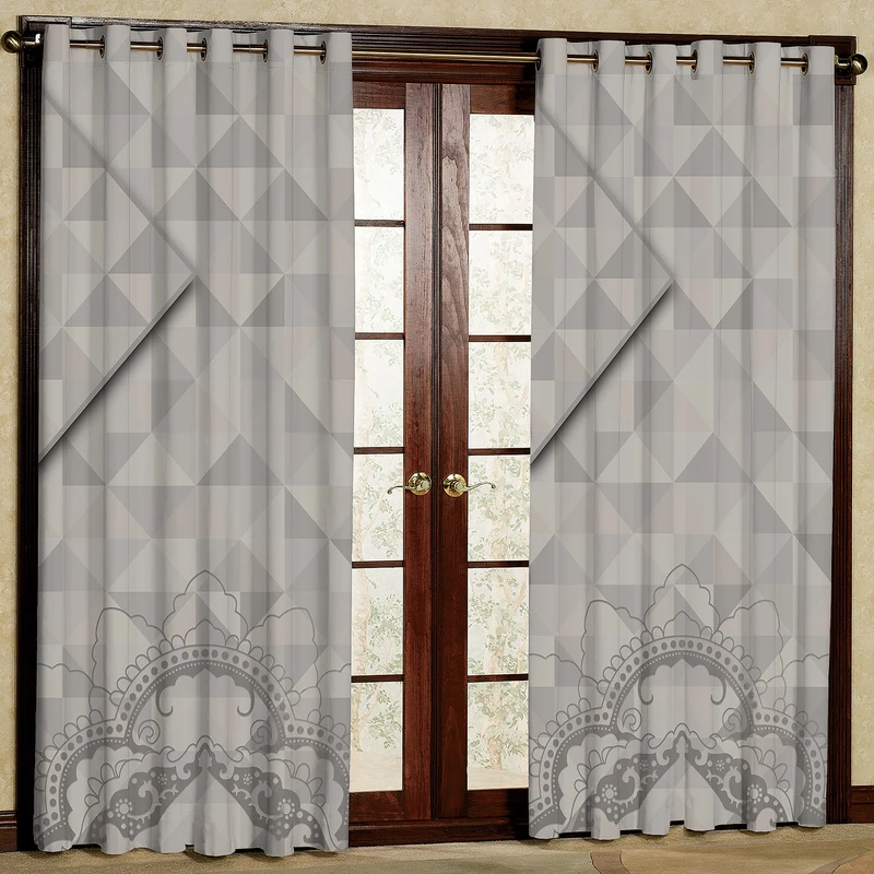 پرده مدل طرح دار مخمل پانچی کد 4143 سایز 200x140 سانتی متر