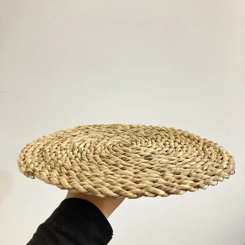 زیر بشقابی حصیری مدل نرگس