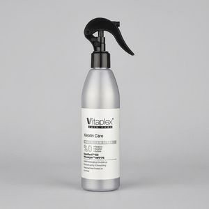 اسپری براق کننده مو با قدرت حفظ حالت مو 4 ویتاپلکس مدل KC04 مناسب مو کراتین شده حجم 300 میلی لیتر