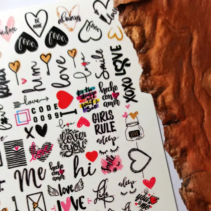 برچسب لنز ناخن مدل عشق کد 99168209 مجموعه 3 عددی