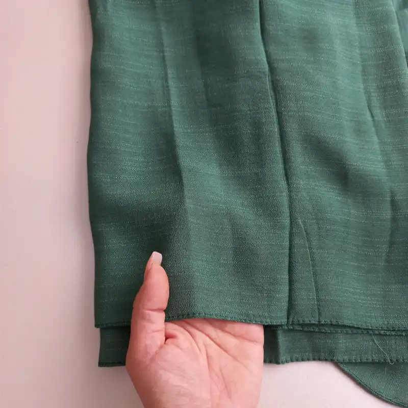 شال زنانه مدل نخی اسلپ ساده دامنی چین دار کد 28