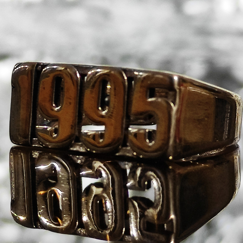 انگشتر مدل 1995
