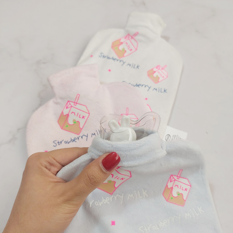 کیسه آب گرم کودک ایسیز طرح strawberry milk مدل Is330.28 کیسه آب گرم کودک ایسیز طرح strawberry milk مدل Is330.28