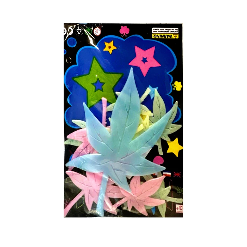 استیکر دیواری کودک مدل برگ شب تاب