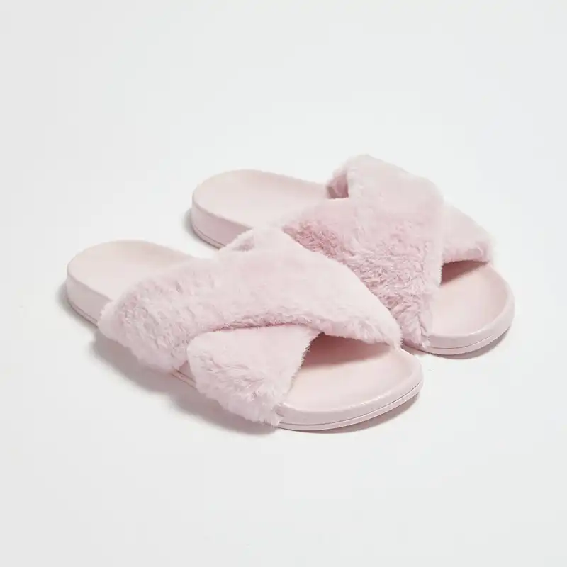 دمپایی زنانه ال سی وایکیکی مدل طبی ول سافت