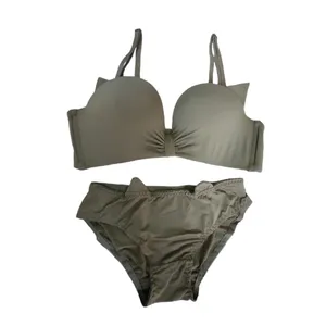 ست شورت و سوتین زنانه مدل گربه رنگ سبز