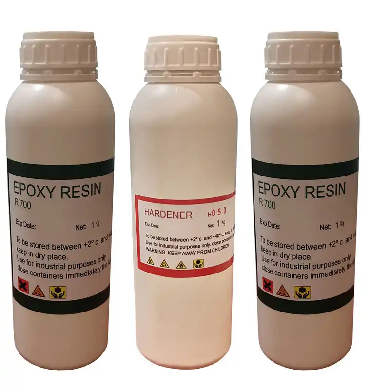 رزین اپوکسی مدل R700 حجم 1000 میلی لیتر مجموعه 2 عددی به همراه هاردنر
