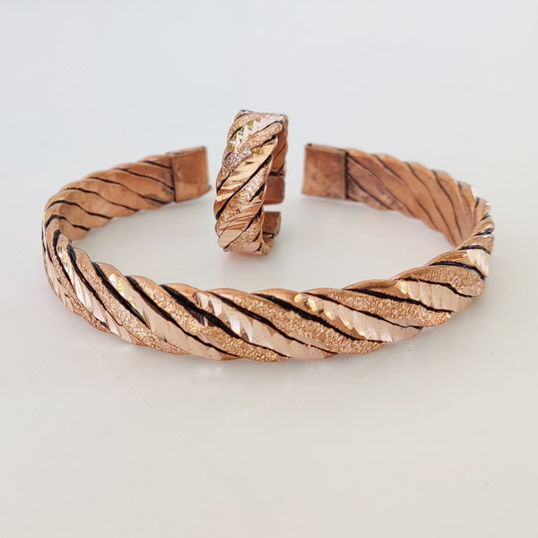 نیم ست زنانه مدل موج اکلیلی کد JW405.2 نیم ست زنانه مدل موج اکلیلی کد JW405.2