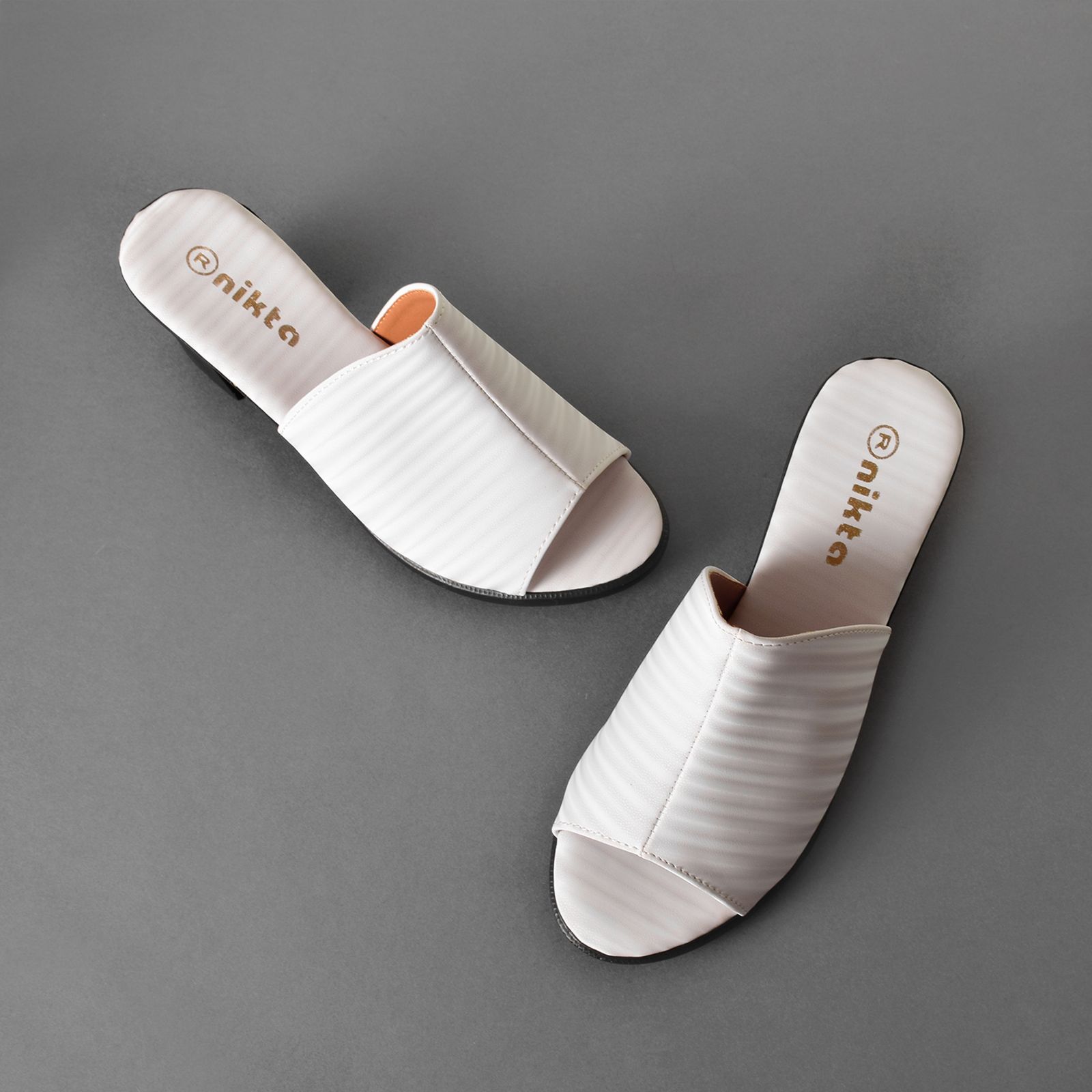 صندل زنانه نیکتا مدل BK.WH.2334 -  - 3