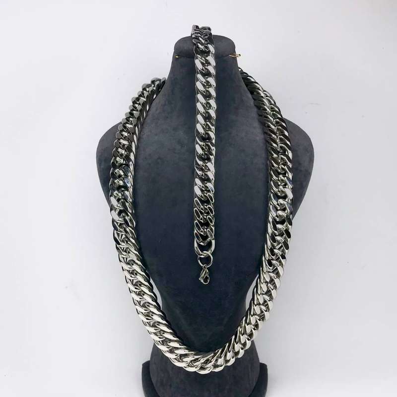 نیم ست زنانه مدل crtr11