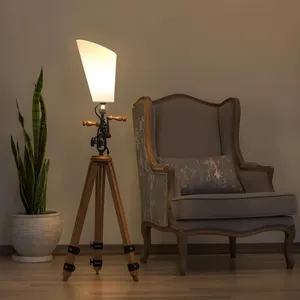 آباژور ایستاده افرانوس مدل کرو