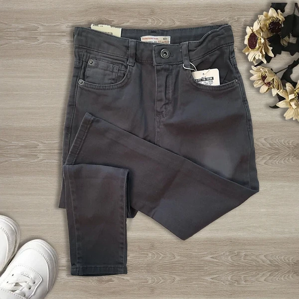 عکس شماره 2 : شلوار جین پسرانه مدل a02