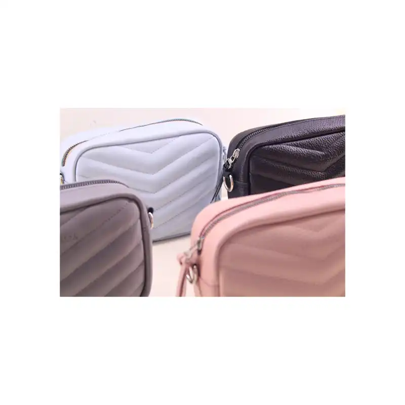 کیف دوشی زنانه چرم آرا مدل d088