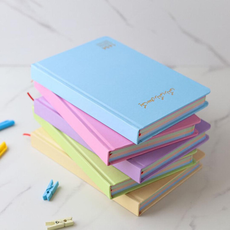 سالنامه سال 1404 دایان مدل سالید کد 135