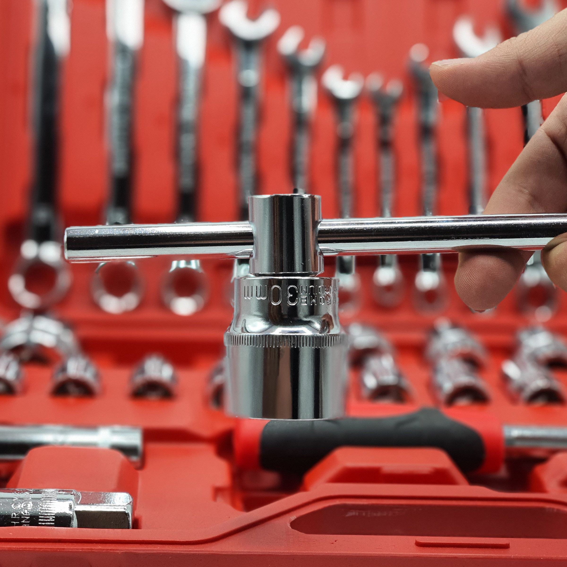 آچار بکس صنعتی جی ان ترد کد 601 مجموعه 37 عددی