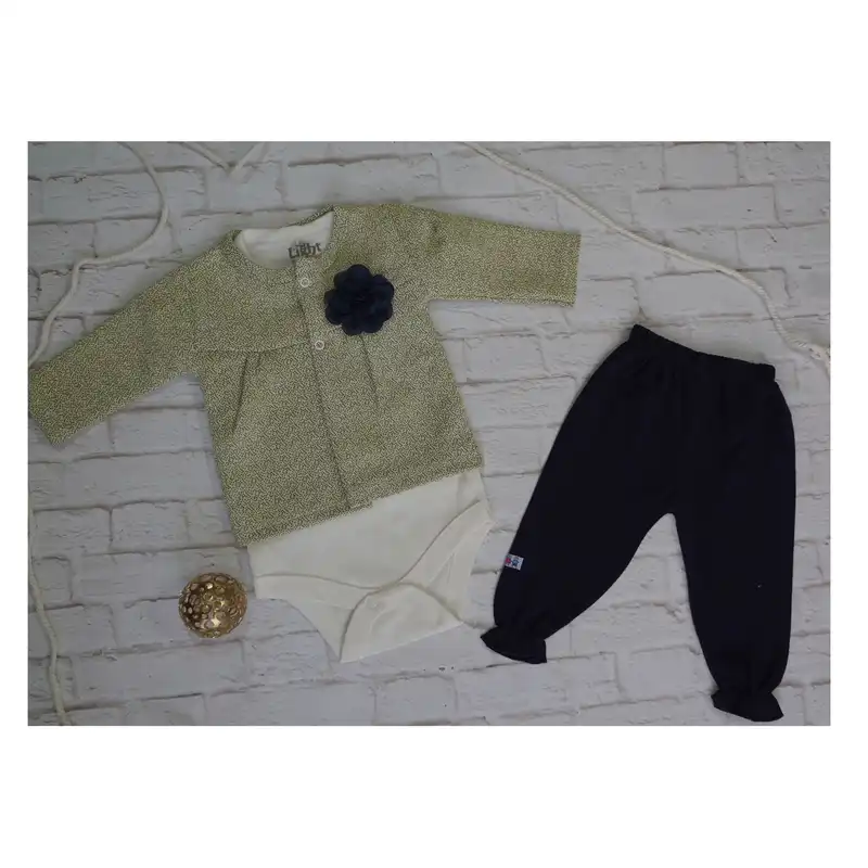 ست 3 تکه لباس نوزادی لایت طرح گل کد 280