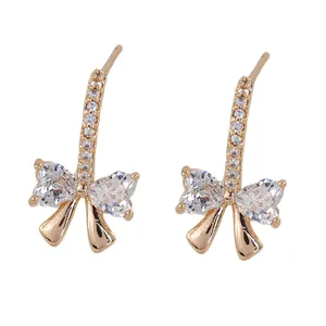 گوشواره میخی زنانه ژوپینگ مدل پاپیونی کد AAC1168