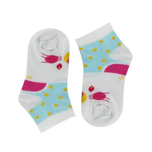 جوراب ساق کوتاه دخترانه مدل خالدار