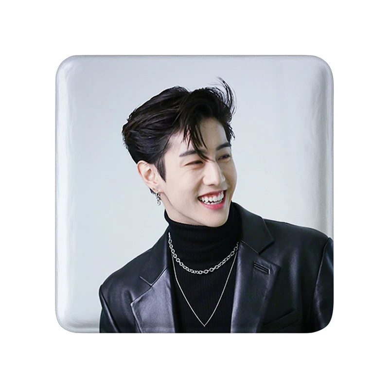 مگنت خندالو طرح مارک گروه گات سون GOT7 کد 11651