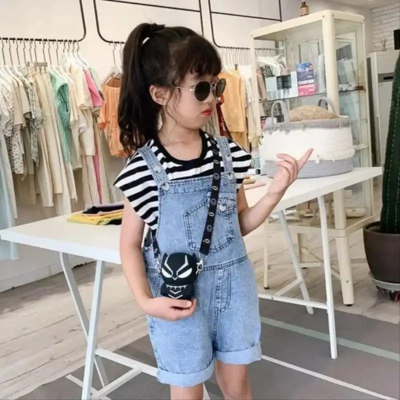 کیف رودوشی بچگانه مدل سیلیکونی بتمن