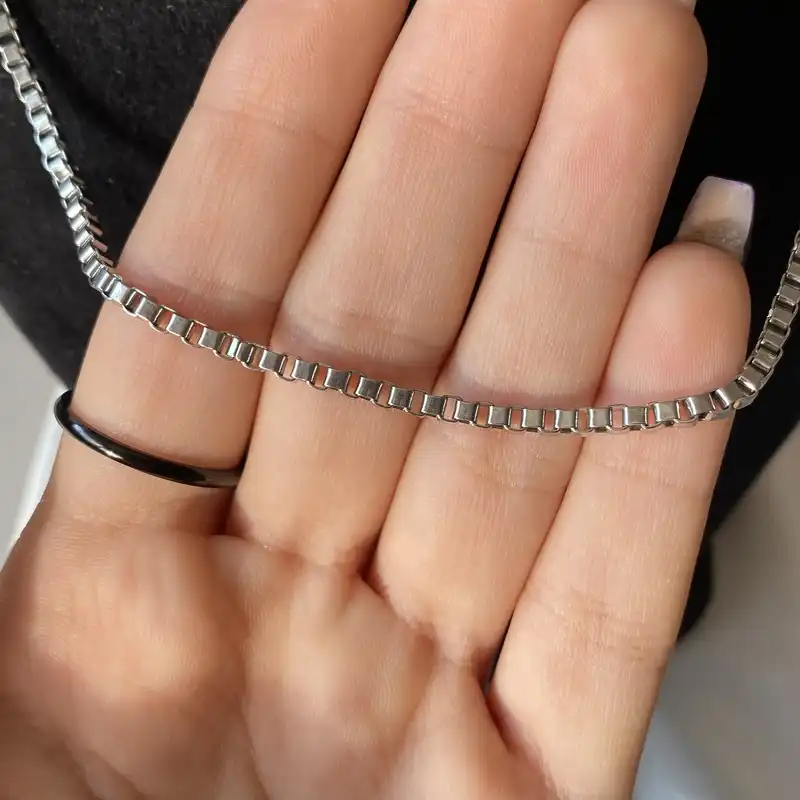 زنجیر زنانه استینلس استیل مدل ونیزی کد j10