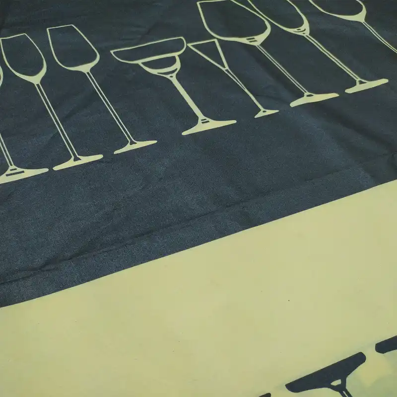 رومیزی رزین تاژ طرح گلس مدل مربع کد 140