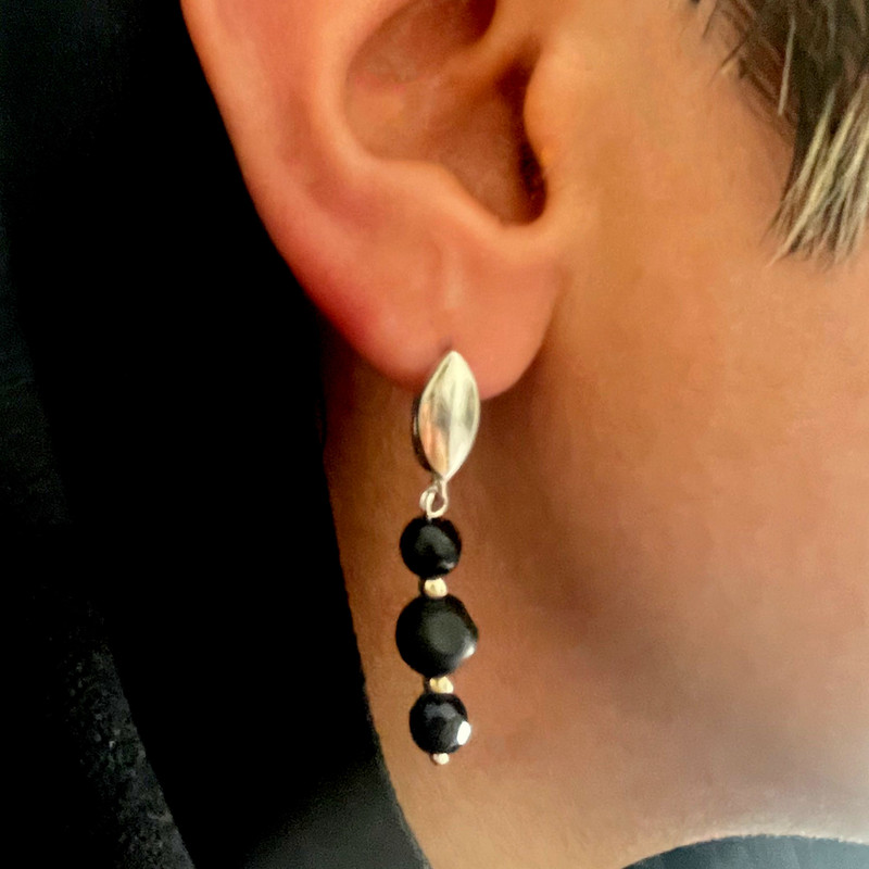 گوشواره نقره زنانه گالری ظهیرالدینی مدل SG-12 گوشواره نقره زنانه گالری ظهیرالدینی مدل SG-12