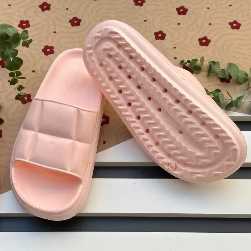 دمپایی زنانه پاپا مدل کوروش کد 01