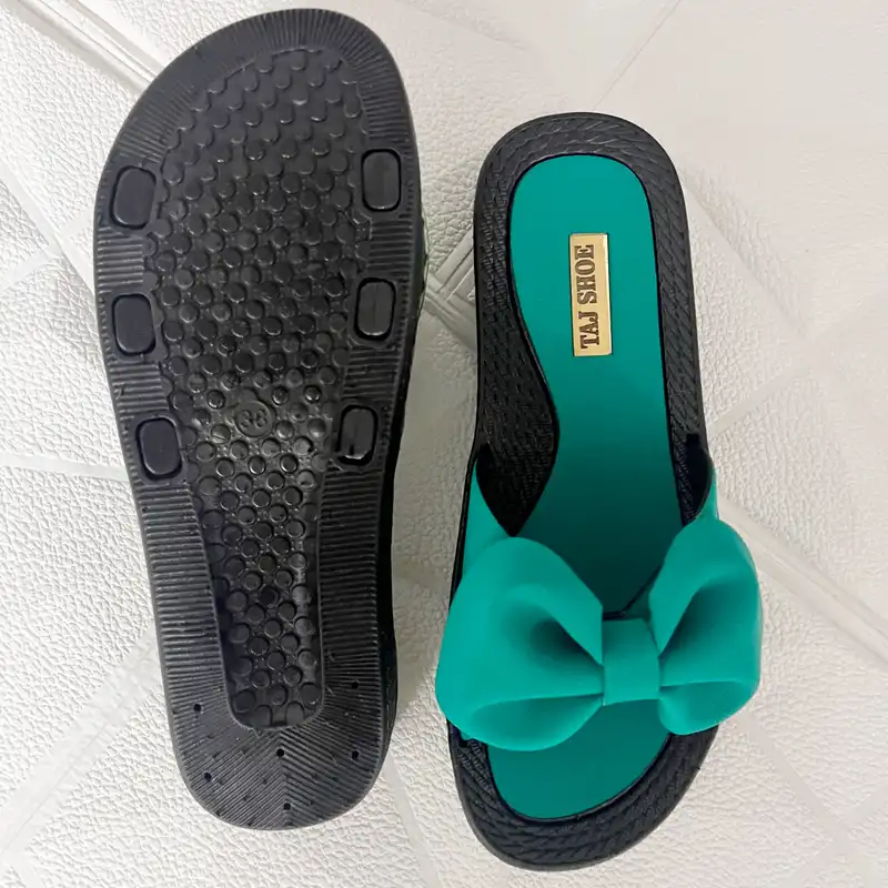 دمپایی زنانه مدل روناک 23500000