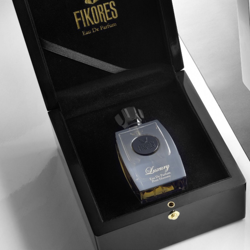 ادو پرفیوم مردانه فیکورس مدل Luxury Black حجم 80 میلی لیتر
