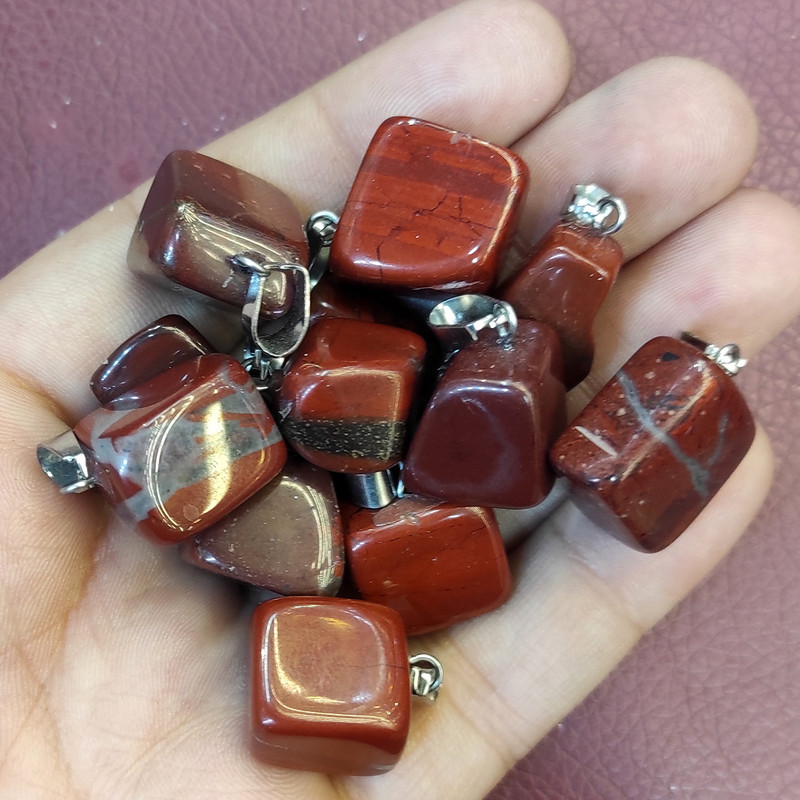 آویز گردنبند زنانه سلین کالا مدل عقیق ماه تولد آبان کد Mps