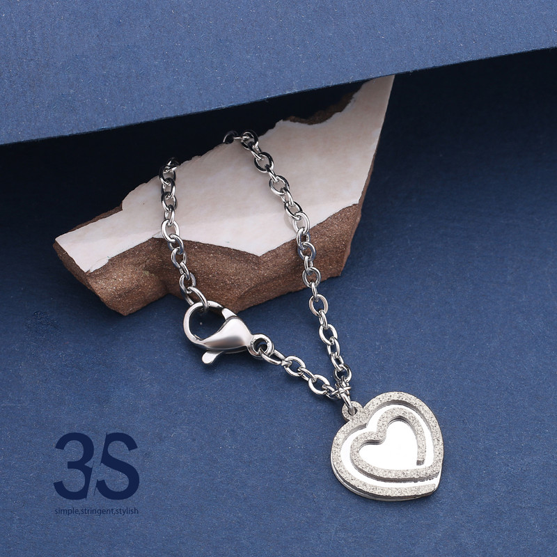 آویز ساعت زنانه طرح قلب کد 542 آویز ساعت زنانه طرح قلب کد 542