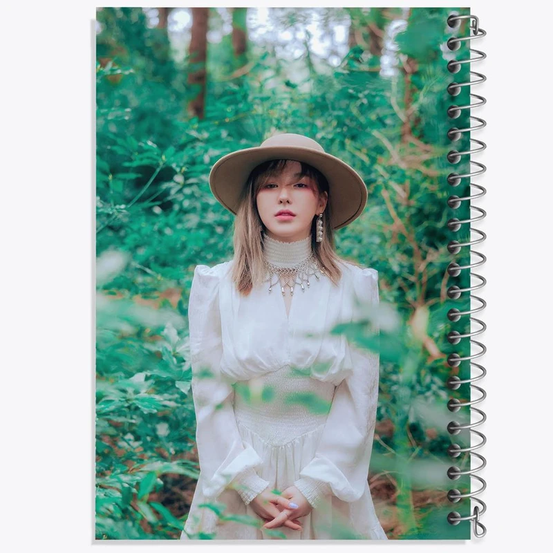 دفتر نت موسیقی 50 برگ خندالو مدل وندی گروه رد ولوت Red Velvet کد 13020