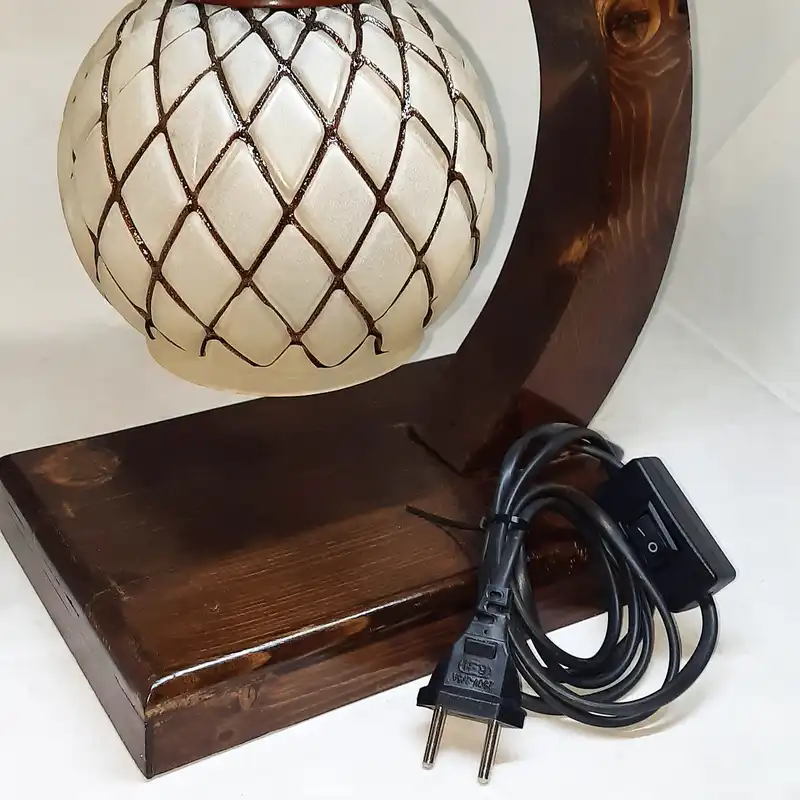 چراغ رومیزی مدل مهشید