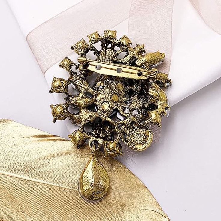 گل سینه زنانه شهر جواهر مدل SJ-BR010-PP