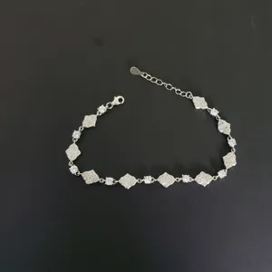 دستبند نقره زنانه ترمه 1 مدل مجلسی کد ds 1001